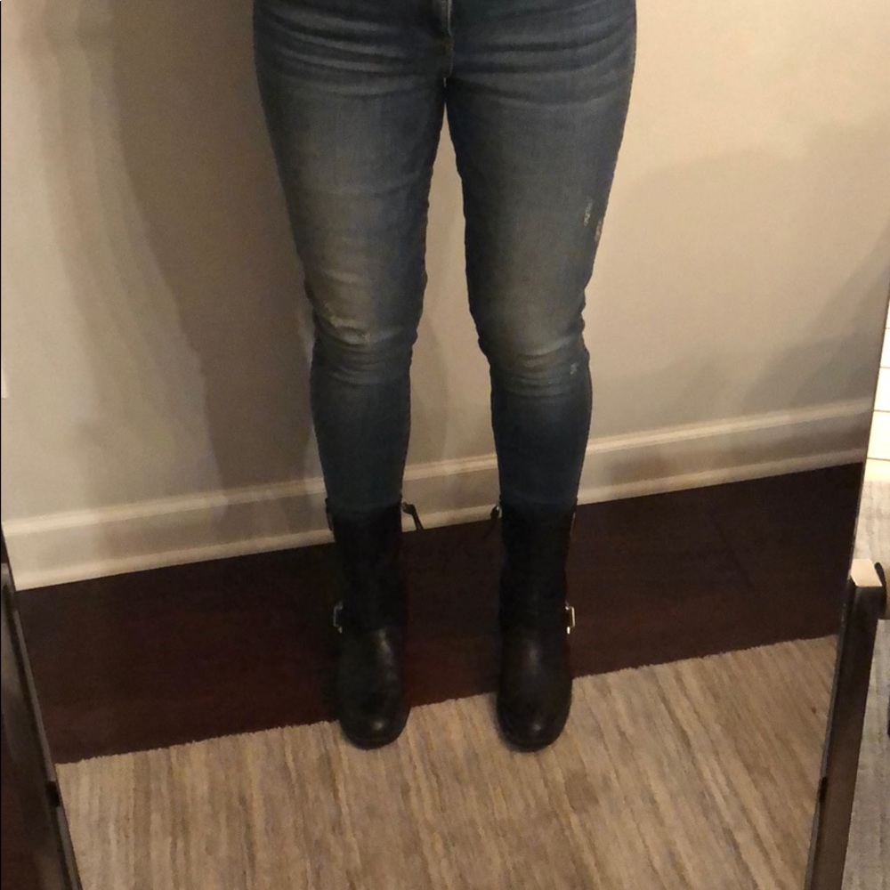 Black mid rise boots